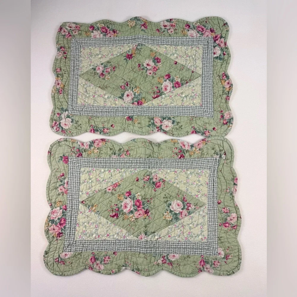 Floral Quilted Reversable Table Runner and Placemat Set in Sage Green